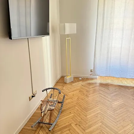 Boutique Moscova Πανσιόν