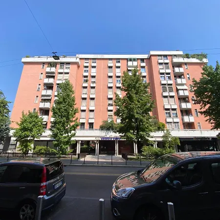 Boutique Moscova Pensión 4*